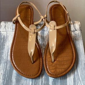 Faded Glory Patent Beige Crock Textured Sandal